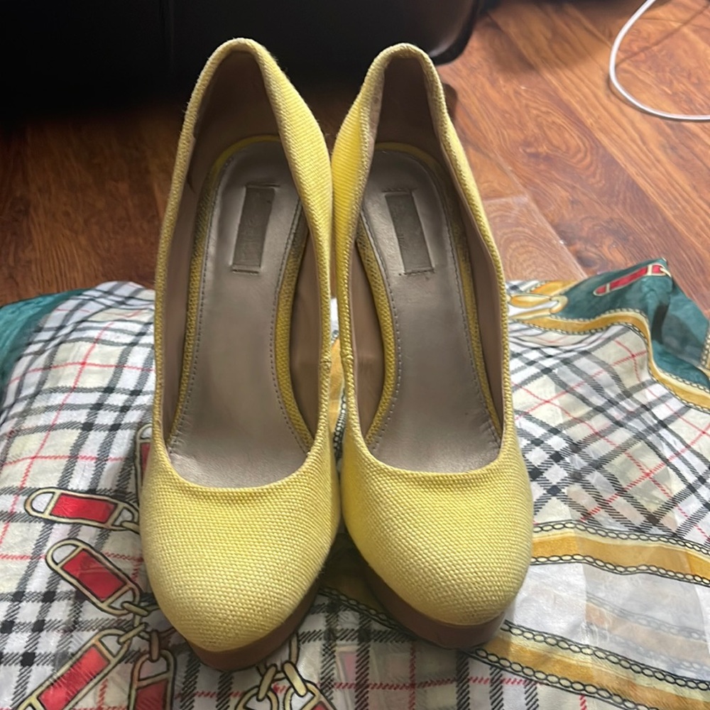Lightly worn Rachel Rachel Roy shoes.